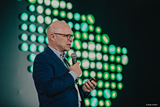 Dr. Stanislas Dehaene